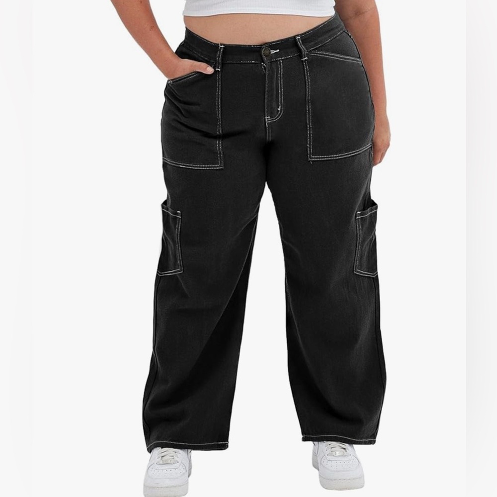 Forever 21 plus size black cargo wide leg pants